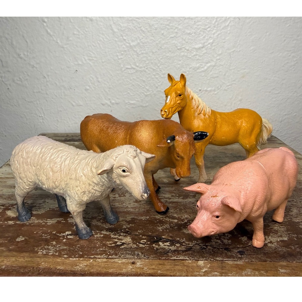 Vintage Realistic Farm Animals Toys Lot‎ of 4 Sheep Bull Horse Pig 1999